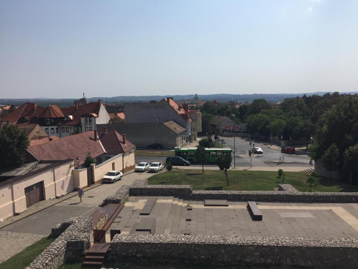 City Hotel Agoston Pécs Extérieur photo