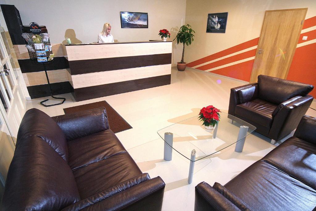City Hotel Agoston Pécs Extérieur photo