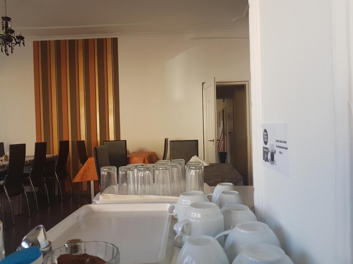 City Hotel Agoston Pécs Extérieur photo